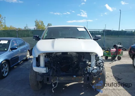 2018 Ram 1500 from USA, damaged, VIN 1C6RR7GG1JS228966